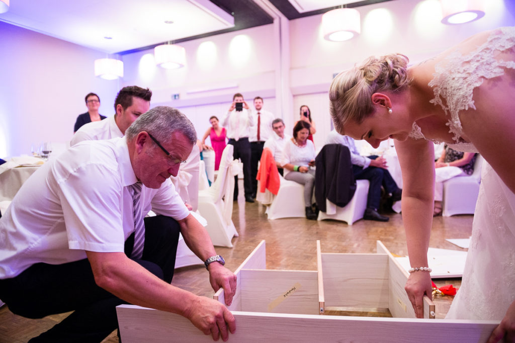 20150912_HochzeitsfotografObwalden_0031 Hochzeitsfest in Hotel Krone Sarnen // Hochzeitsfotograf Obwalden - Hochzeitsfotograf Zentralschweiz
