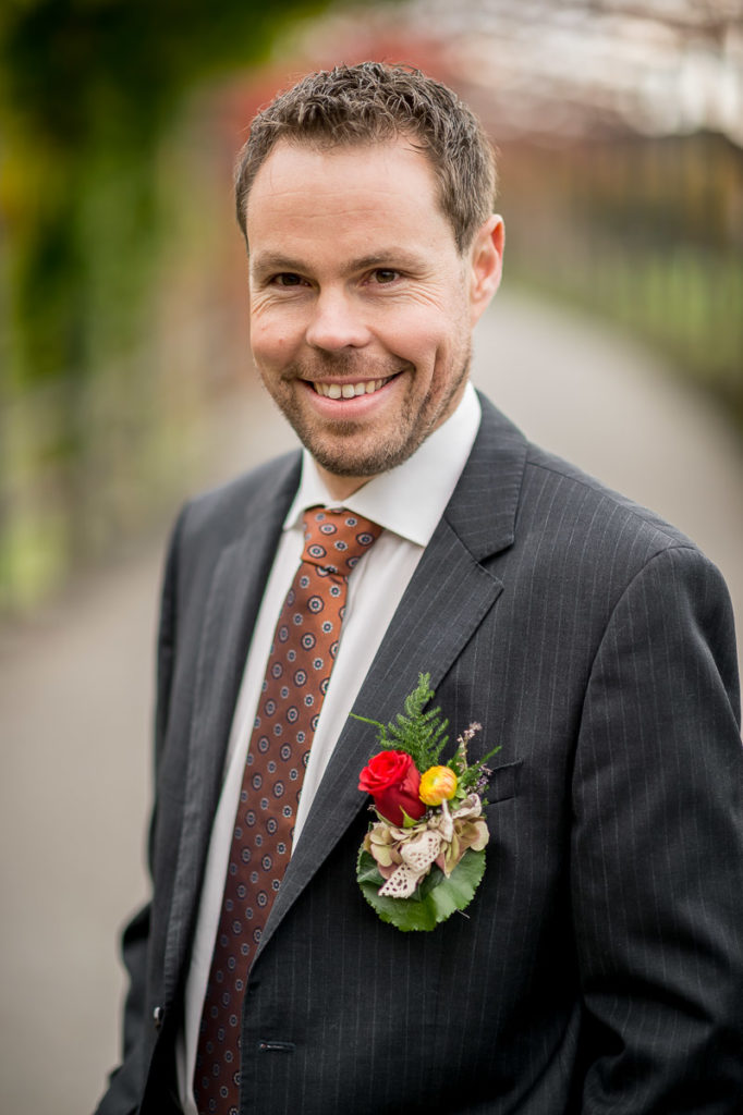 Heiraten auf dem Landenberg Fotoshooting mit einem Brautpaar im Flüeli Ranft und einer Hochzeit im Landenberg - Hochzeitsfotograf Obwalden in Sarnen