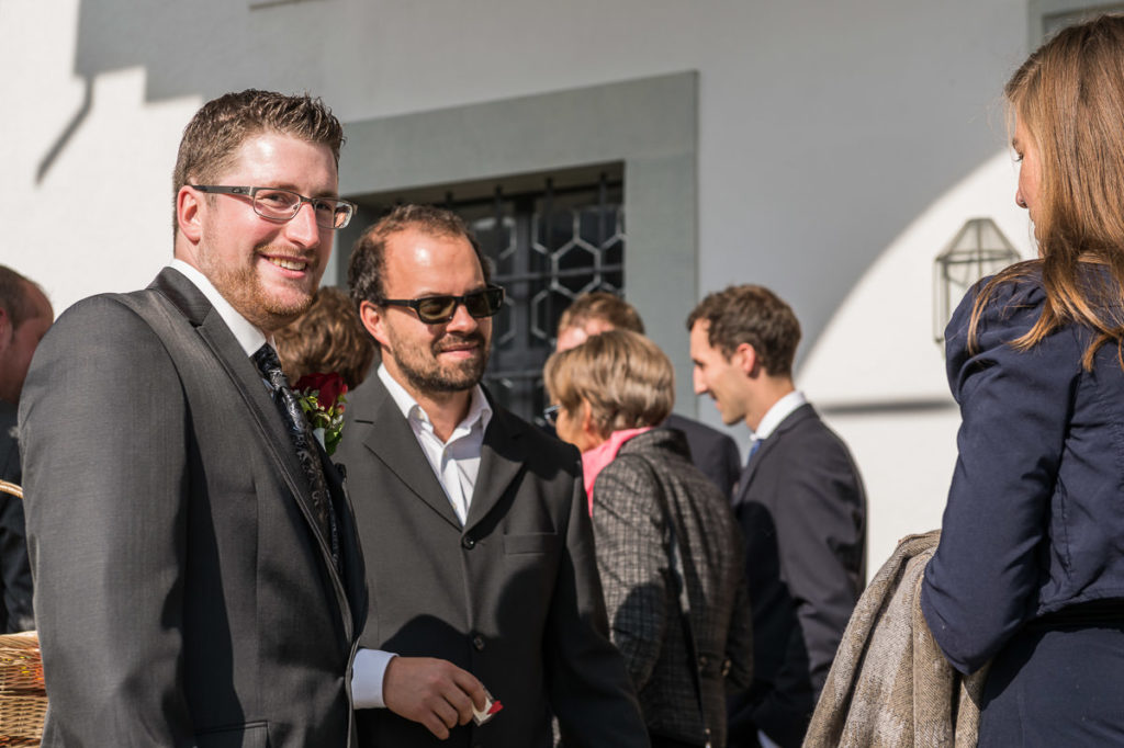 Heiraten in Alpnach Hochzeit in Obwalden, Kirchliche Trauung im Schoried in Alpnach. Alles begleitet vom Hochzeitsfotograf Obwalden fürs Brautpaar
