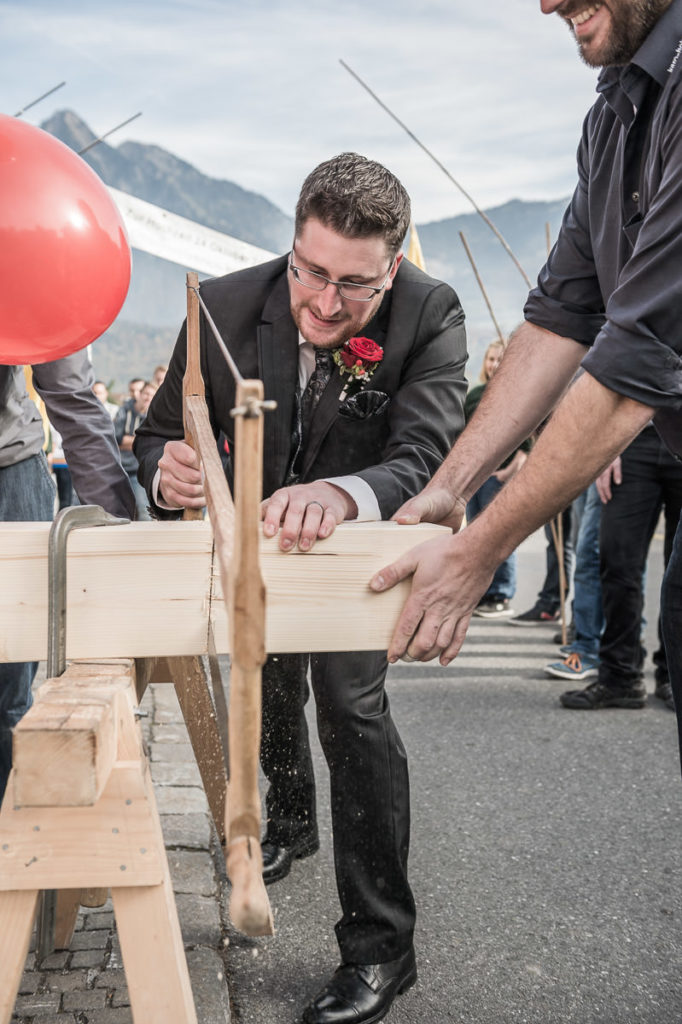 Heiraten in Alpnach Hochzeit in Obwalden, Kirchliche Trauung im Schoried in Alpnach. Alles begleitet vom Hochzeitsfotograf Obwalden fürs Brautpaar