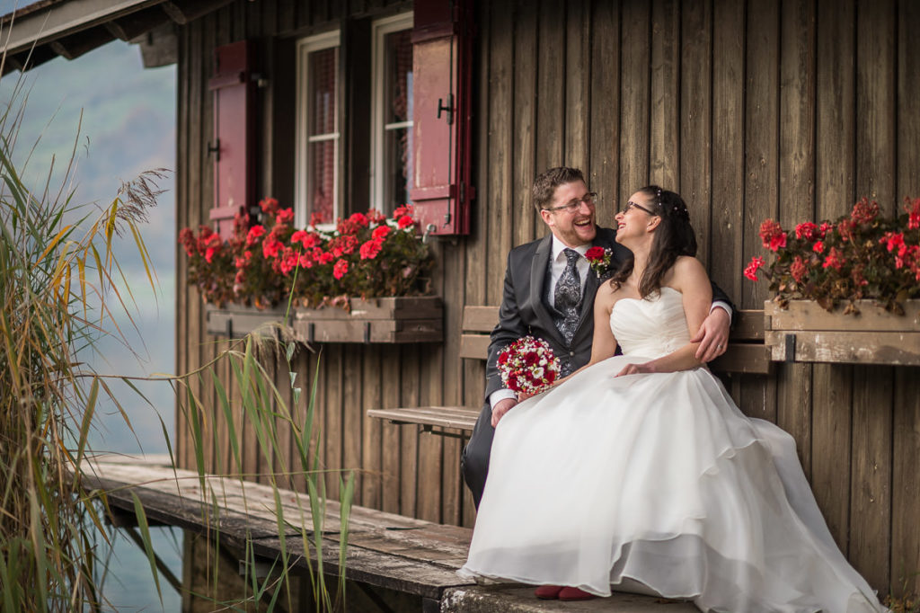 Heiraten in Alpnach Hochzeit in Obwalden, Kirchliche Trauung im Schoried in Alpnach. Alles begleitet vom Hochzeitsfotograf Obwalden fürs Brautpaar