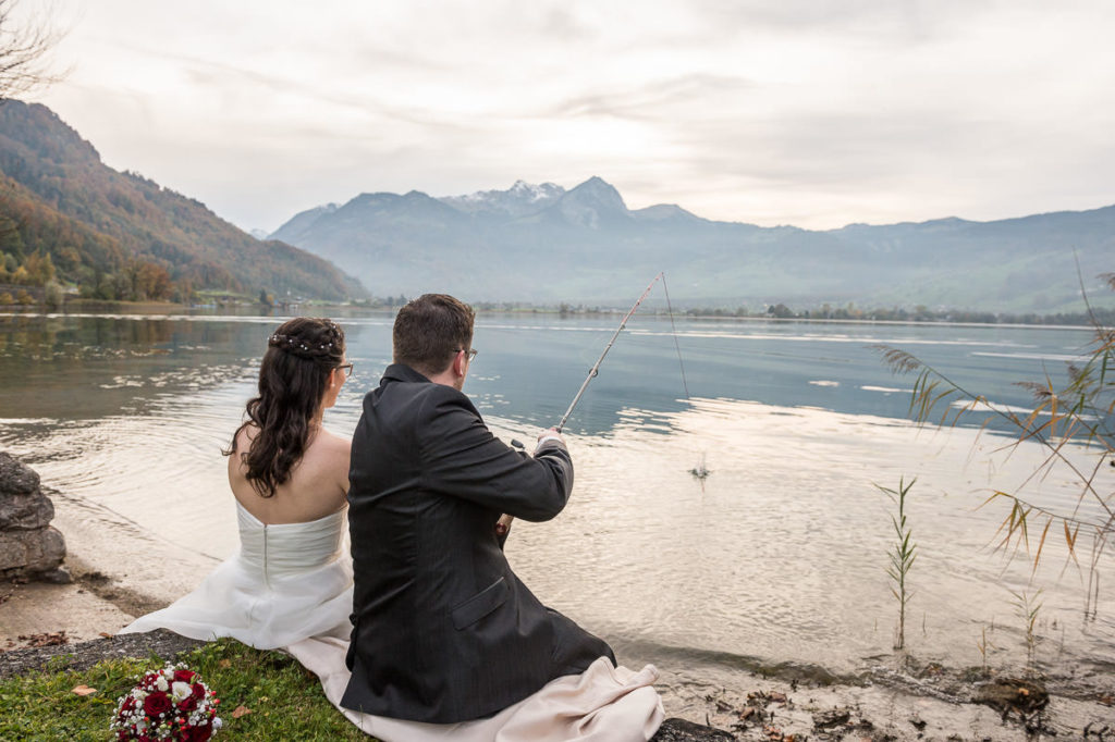 Heiraten in Alpnach Hochzeit in Obwalden, Kirchliche Trauung im Schoried in Alpnach. Alles begleitet vom Hochzeitsfotograf Obwalden fürs Brautpaar