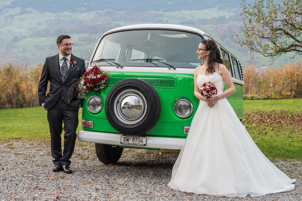 Heiraten in Alpnach Hochzeit in Obwalden, Kirchliche Trauung im Schoried in Alpnach. Alles begleitet vom Hochzeitsfotograf Obwalden fürs Brautpaar