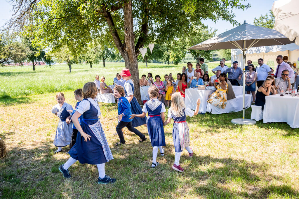 Hochzeit im Kanton Thurgau in Wettingen und in der Kartause in Ittingen Hochzeit im Kanton Thurgau in Wettingen und in der Kartause in Ittingen