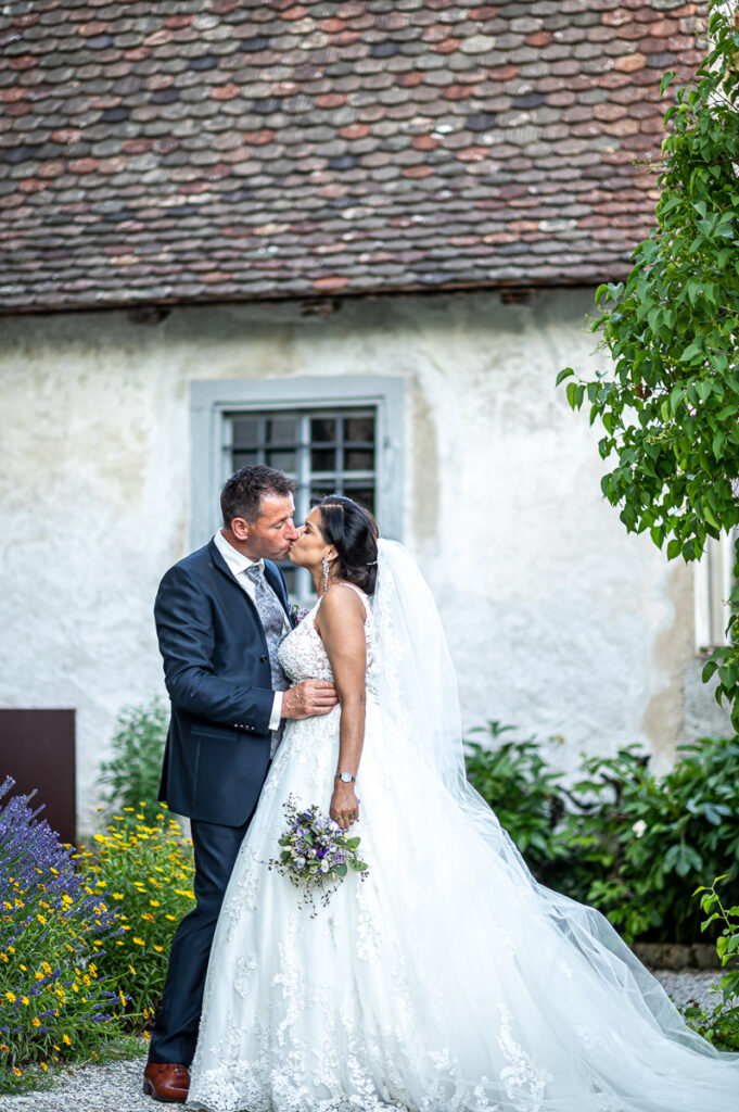Hochzeit im Kanton Thurgau in Wettingen und in der Kartause in Ittingen Hochzeit im Kanton Thurgau in Wettingen und in der Kartause in Ittingen