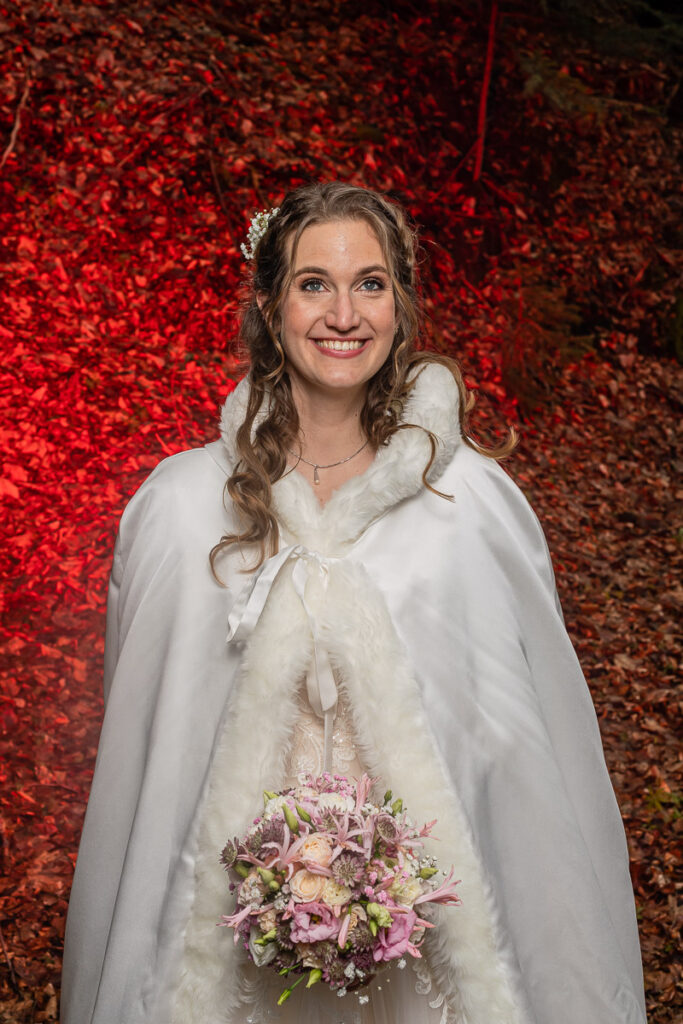 Hochzeit Bernadette&André Hochzeit in Flüeli Kapelle im Flüeli Ranft (Obwalden), Fotoshooting in Stalden und im Langis. Hochzeitsfeier Paxmontana Flüeli Ranft