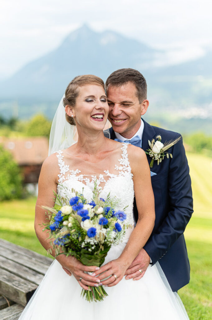 Hochzeit Mirjam&Christian Hochzeit auf dem Landenberg in Sarnen (Obwalden), Fotoshooting bei Ramersberg Kapelle.