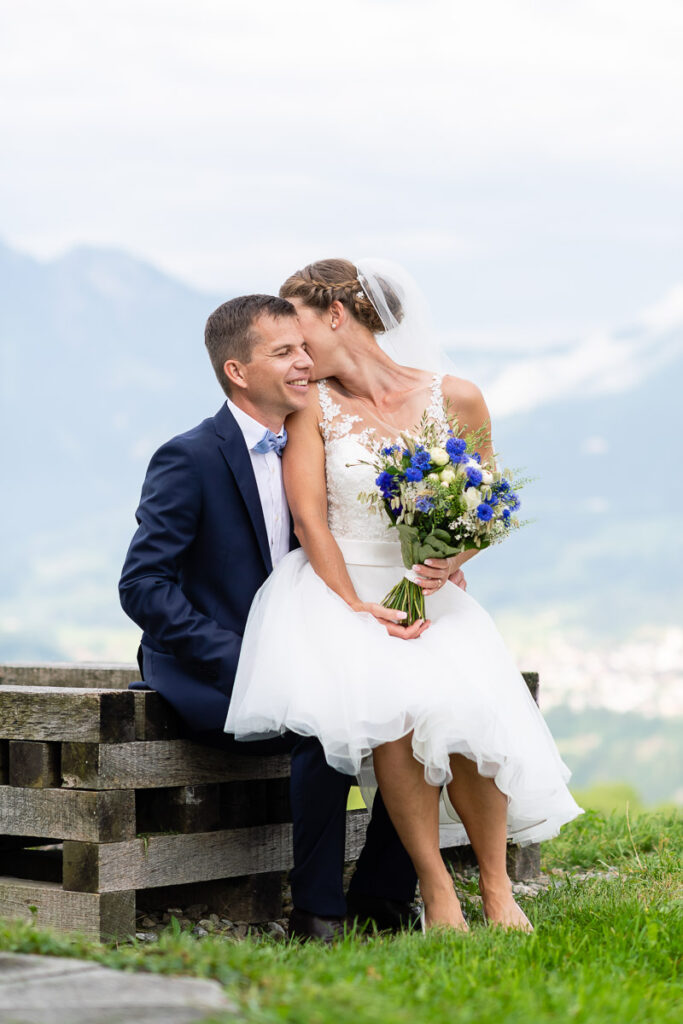 Hochzeit Mirjam&Christian Hochzeit auf dem Landenberg in Sarnen (Obwalden), Fotoshooting bei Ramersberg Kapelle.