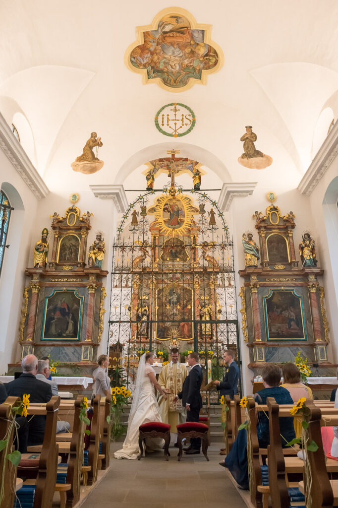 Hochzeit in Ridlikapelle Beckenried Hochzeit Ridlikapelle Beckenried Hochzeitsfotograf Nidwalden Hochzeitsfotograf Zentralschweiz