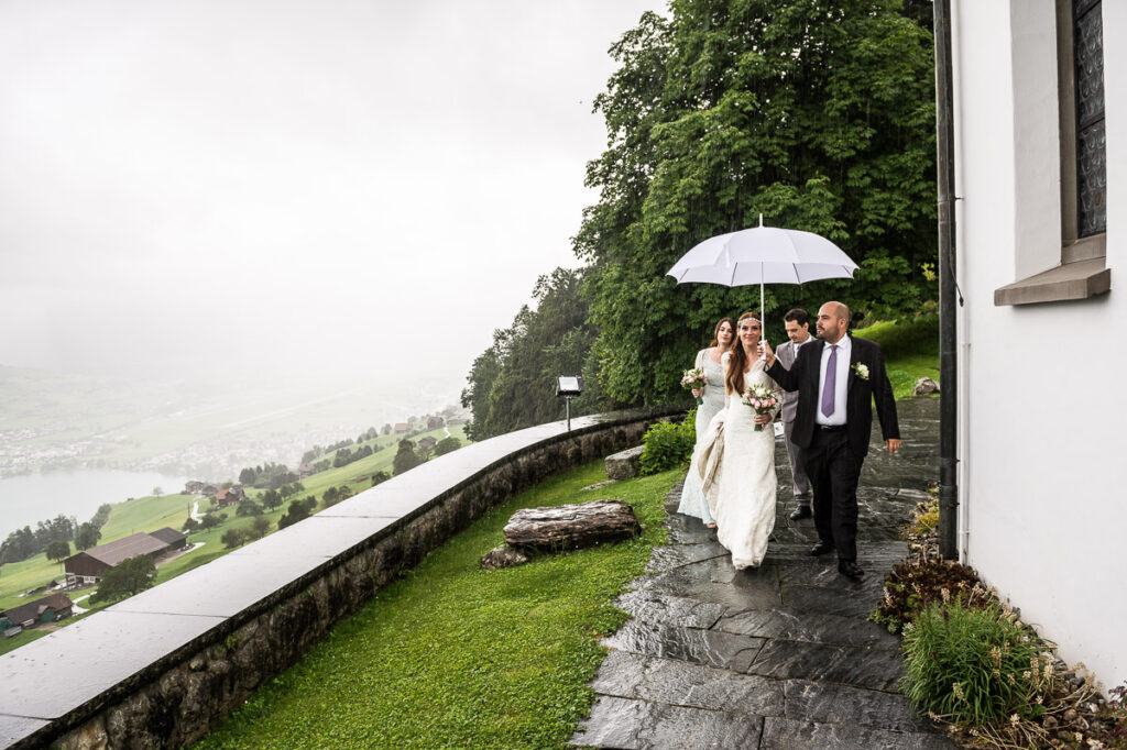 Hochzeitsfotograf Zentralschweiz Hochzeit St Jost Kapelle Nidwalden Hochzeitsfest Schloss Heidegg Gelfingen Hochzeitsfotograf Luzern Hochzeitsfotograf Nidwalden
