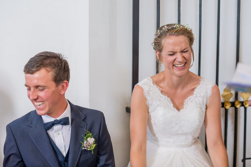 Hochzeitsfotograf Zentralschweiz Trauung St Ottilienkapelle Buttisholz Hochzeitsapero Buttisholz Hochzeitsfest Brand Oberkirch Hochzeitsfotograf Luzern Hochzeitsfotograf Zentralschweiz