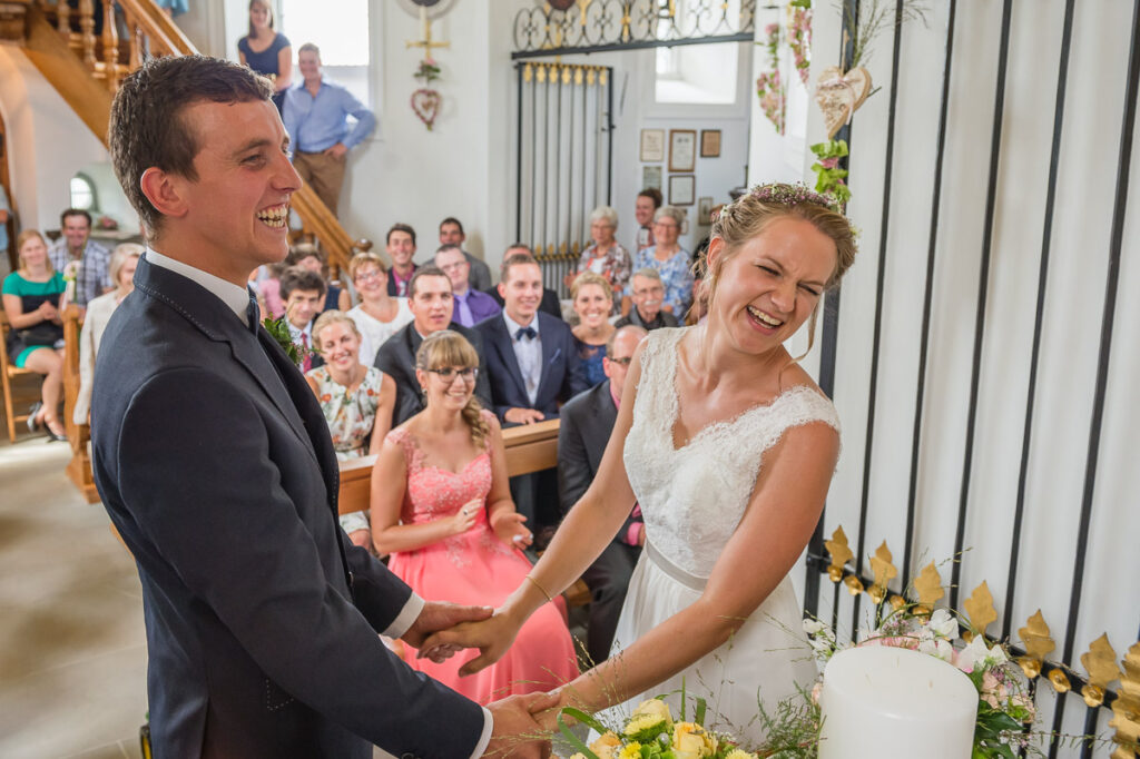 Hochzeitsfotograf Zentralschweiz Trauung St Ottilienkapelle Buttisholz Hochzeitsapero Buttisholz Hochzeitsfest Brand Oberkirch Hochzeitsfotograf Luzern Hochzeitsfotograf Zentralschweiz