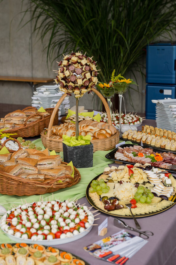 Hochzeitsfotograf Zentralschweiz Trauung St Ottilienkapelle Buttisholz Hochzeitsapero Buttisholz Hochzeitsfest Brand Oberkirch Hochzeitsfotograf Luzern Hochzeitsfotograf Zentralschweiz