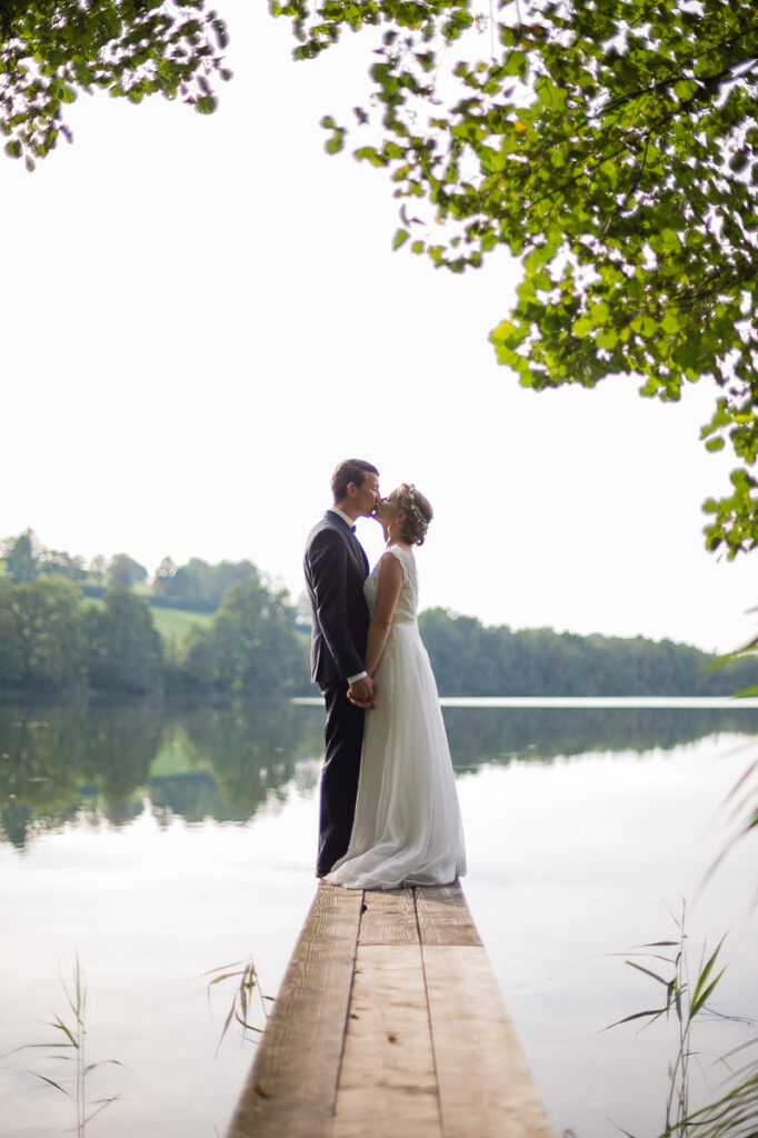 Hochzeitsfotograf Zentralschweiz Trauung St Ottilienkapelle Buttisholz Hochzeitsapero Buttisholz Hochzeitsfest Brand Oberkirch Hochzeitsfotograf Luzern Hochzeitsfotograf Zentralschweiz
