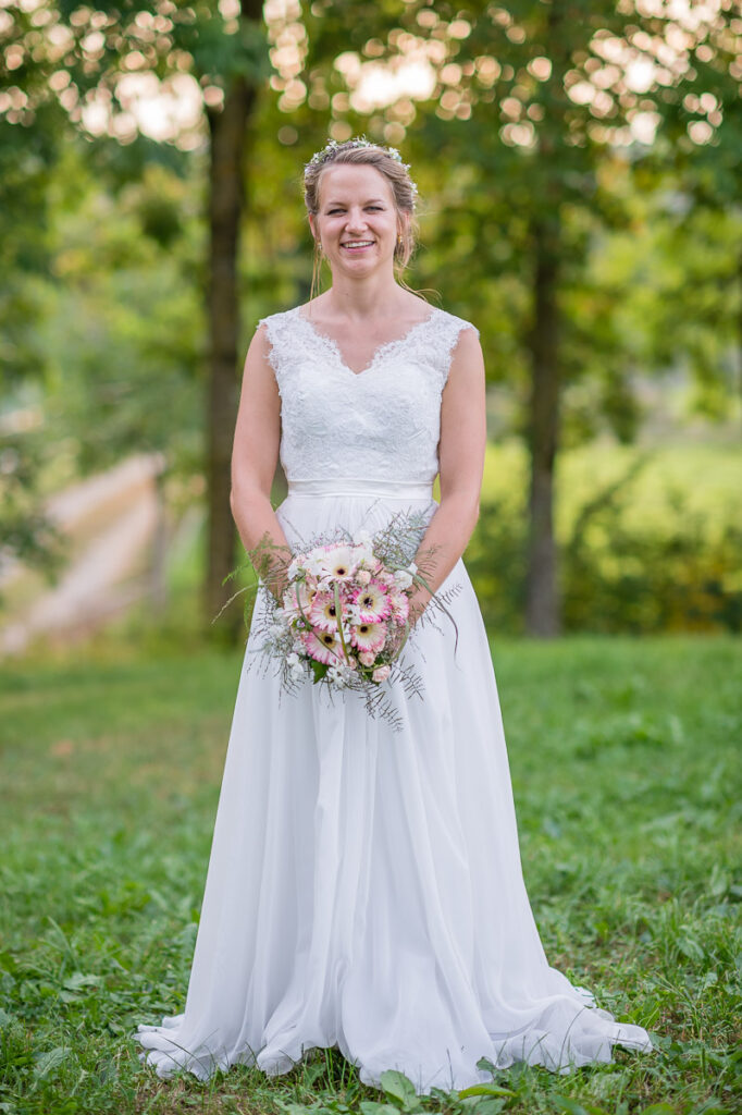 Hochzeitsfotograf Zentralschweiz Trauung St Ottilienkapelle Buttisholz Hochzeitsapero Buttisholz Hochzeitsfest Brand Oberkirch Hochzeitsfotograf Luzern Hochzeitsfotograf Zentralschweiz