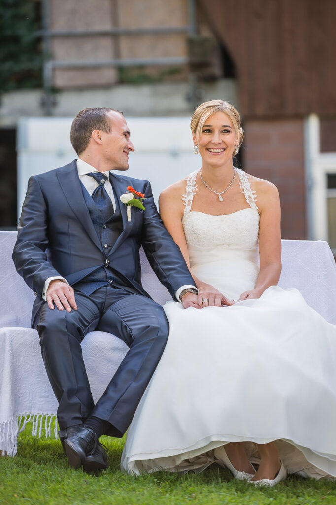 Trauung Hof Landschi Küssnacht Hochzeitsapero Hof Landschi Küssnacht Hochzeitsfest Hof Landschi Küssnacht Hochzeitsfotograf Schwyz Hochzeitsfotograf Zentralschweiz
