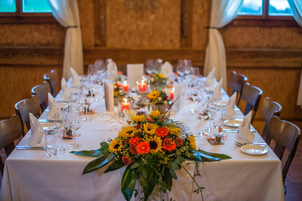 Trauung Hof Landschi Küssnacht Hochzeitsapero Hof Landschi Küssnacht Hochzeitsfest Hof Landschi Küssnacht Hochzeitsfotograf Schwyz Hochzeitsfotograf Zentralschweiz