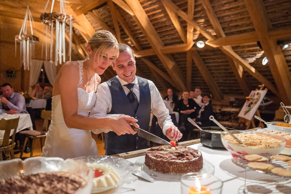 Trauung Hof Landschi Küssnacht Hochzeitsapero Hof Landschi Küssnacht Hochzeitsfest Hof Landschi Küssnacht Hochzeitsfotograf Schwyz Hochzeitsfotograf Zentralschweiz