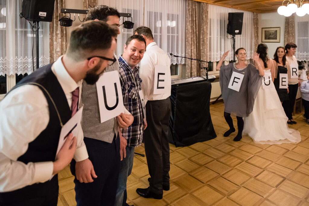 Trauung Kapelle intschi Hochzeitsapero Schattdorf Hochzeitsfest Hotel alpina unterschächen Hochzeitsfotograf Uri Hochzeitsfotograf Zentralschweiz