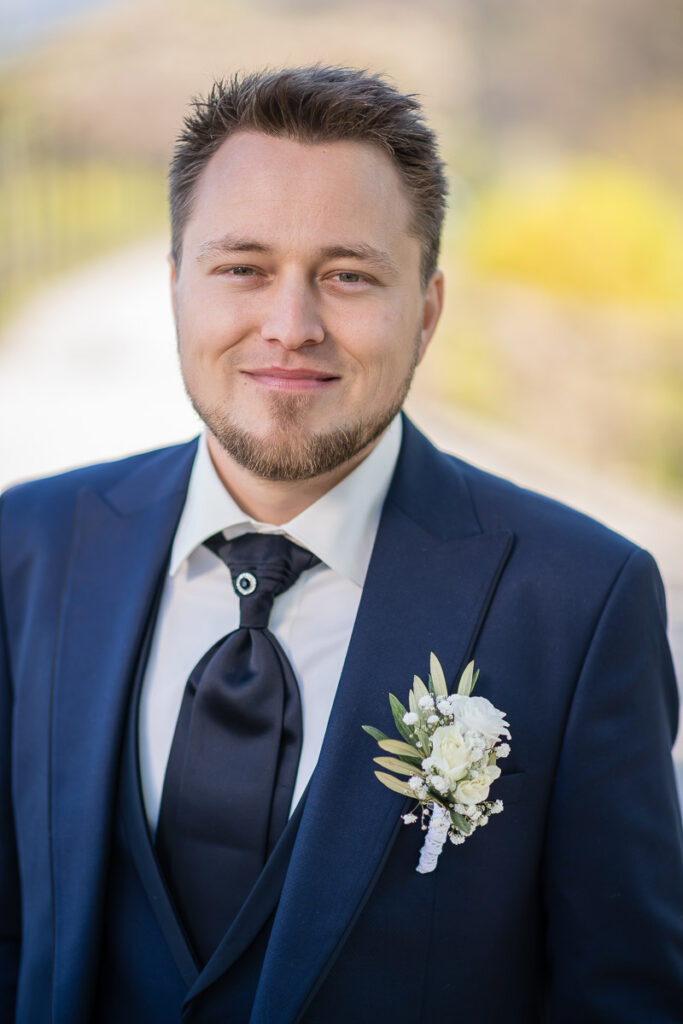 Trauung Pfarrkirche Alpnach Hochzeitsapero Schlosshof Alpnach Hochzeitsfest Paxmontana Flüeli Ranft Hochzeitsfotograf Obwalden Hochzeitsfotograf Zentralschweiz