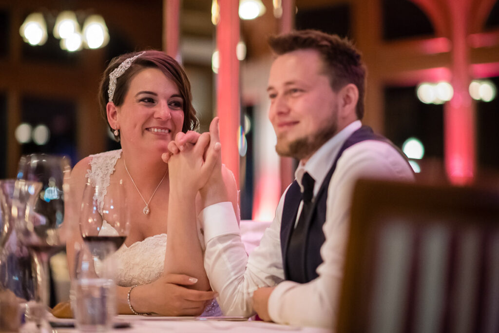 Trauung Pfarrkirche Alpnach Hochzeitsapero Schlosshof Alpnach Hochzeitsfest Paxmontana Flüeli Ranft Hochzeitsfotograf Obwalden Hochzeitsfotograf Zentralschweiz