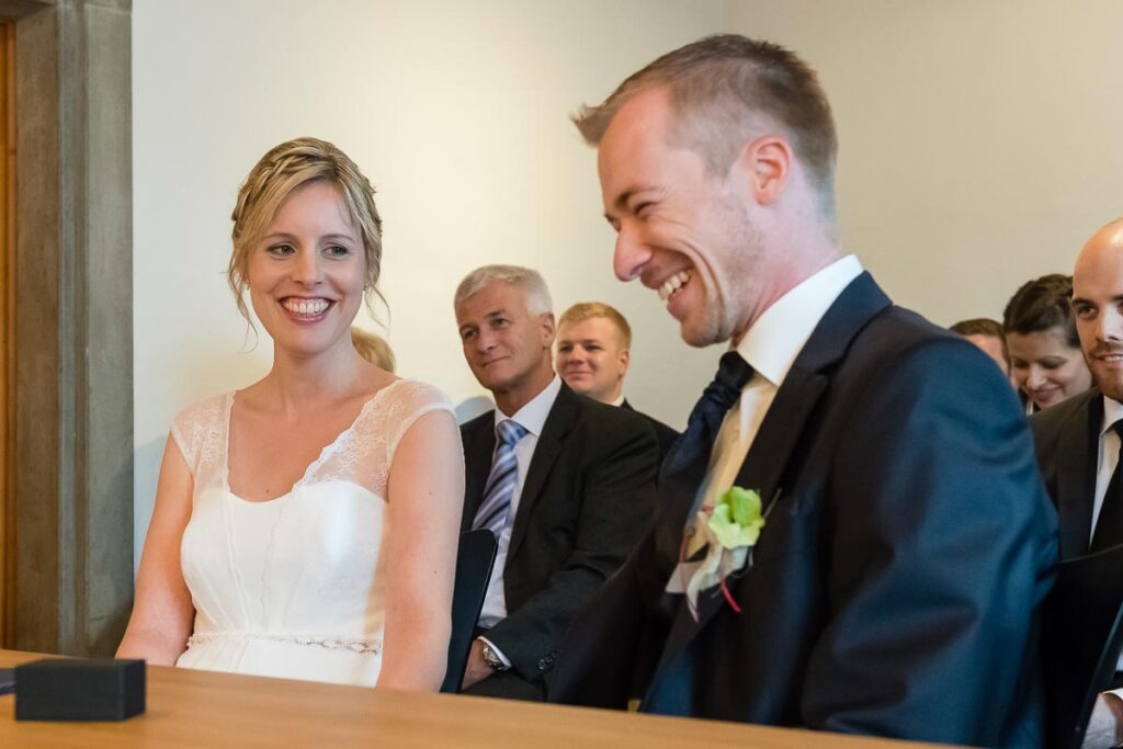 Trauung Haus am See Villa Krämerstein Kastanienbaum Horw Hochzeitsfest in Strandbad Winkel Horw Hochzeitsfotograf Luzern Hochzeitsfotograf Zentralschweiz