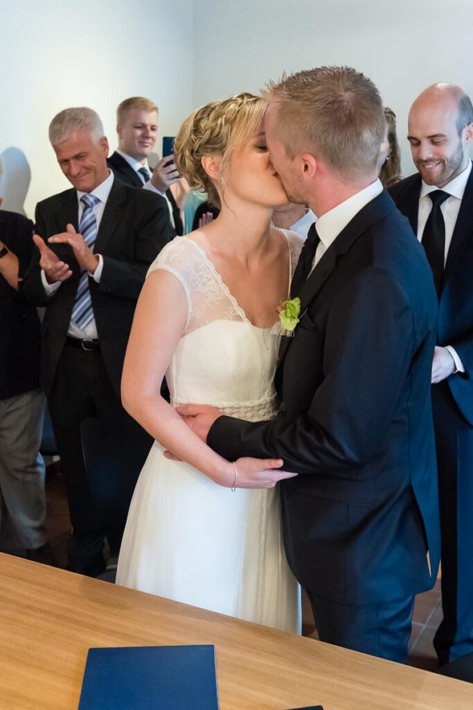 Trauung Haus am See Villa Krämerstein Kastanienbaum Horw Hochzeitsfest in Strandbad Winkel Horw Hochzeitsfotograf Luzern Hochzeitsfotograf Zentralschweiz