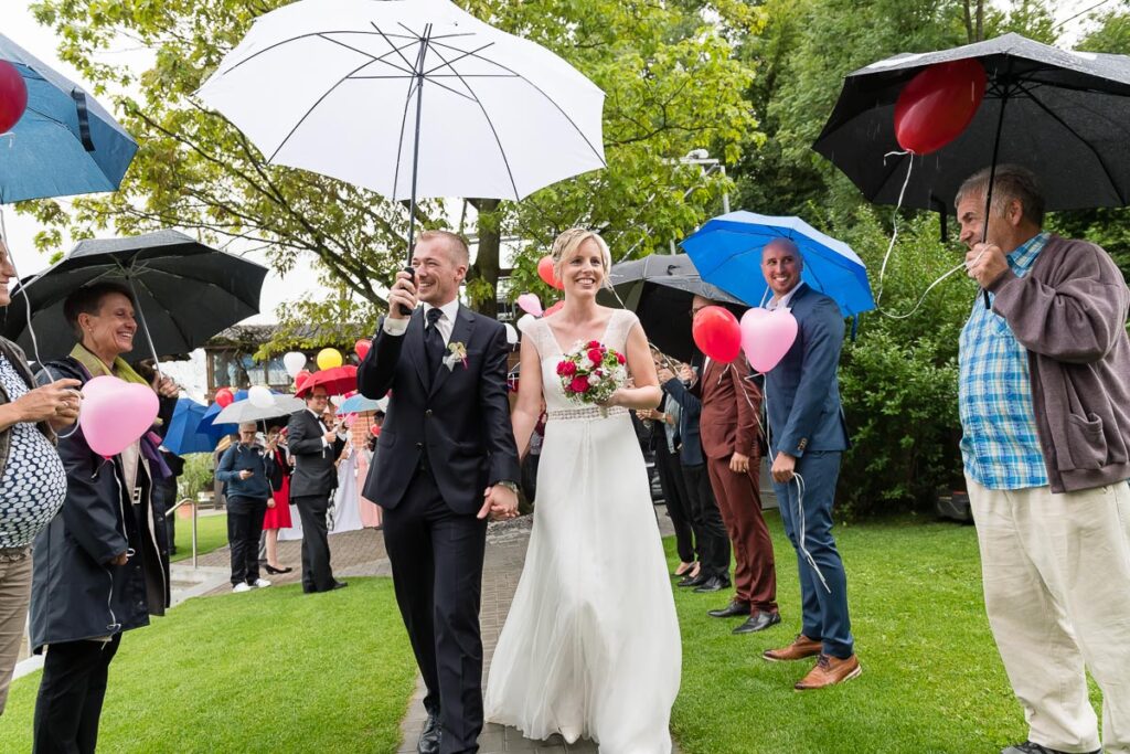 Trauung Haus am See Villa Krämerstein Kastanienbaum Horw Hochzeitsfest in Strandbad Winkel Horw Hochzeitsfotograf Luzern Hochzeitsfotograf Zentralschweiz