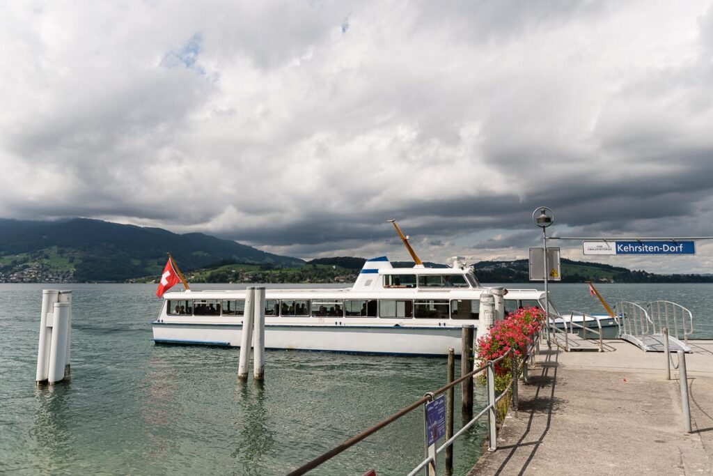 Trauung Kehrsiten Dorf Hochzeitsapero Schifflände Stansstad Hochzeitsfest Hotel Alpenclub Engelberg Hochzeitsfotograf Nidwalden Hochzeitsfotograf Obwalden
