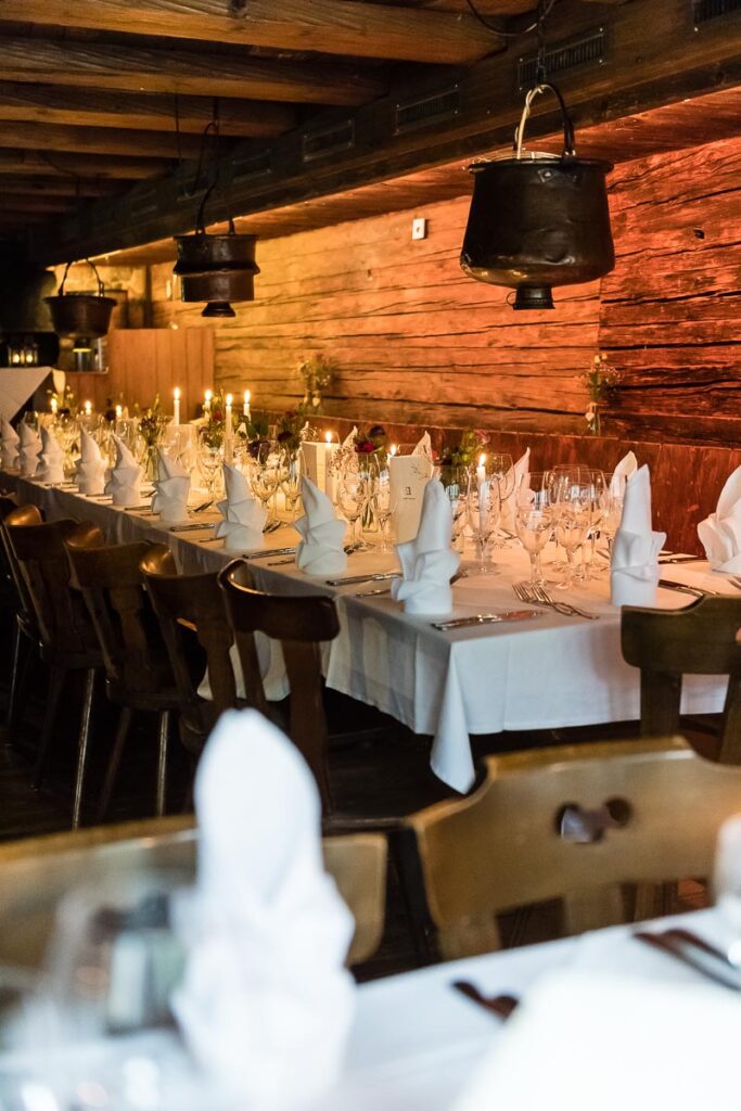 Trauung Kehrsiten Dorf Hochzeitsapero Schifflände Stansstad Hochzeitsfest Hotel Alpenclub Engelberg Hochzeitsfotograf Nidwalden Hochzeitsfotograf Obwalden