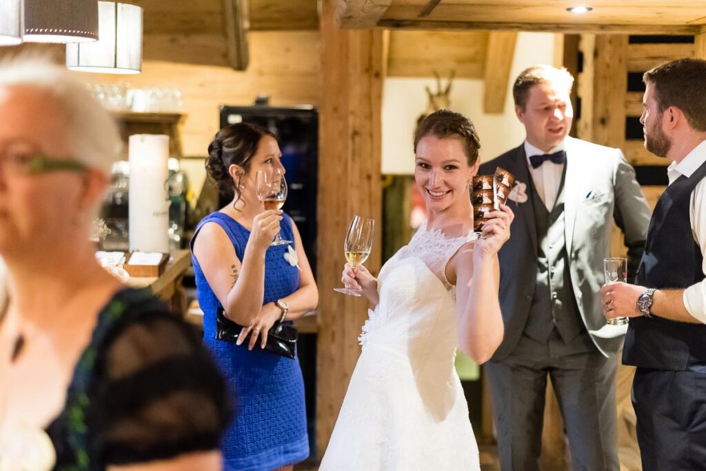 Trauung Kehrsiten Dorf Hochzeitsapero Schifflände Stansstad Hochzeitsfest Hotel Alpenclub Engelberg Hochzeitsfotograf Nidwalden Hochzeitsfotograf Obwalden