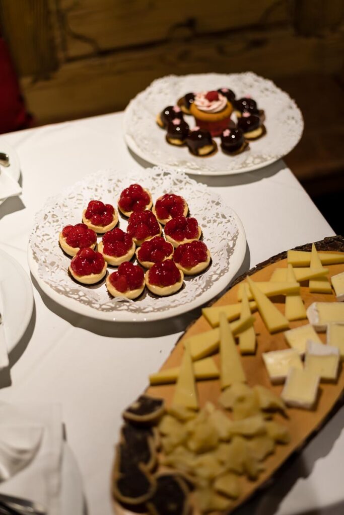 Trauung Kehrsiten Dorf Hochzeitsapero Schifflände Stansstad Hochzeitsfest Hotel Alpenclub Engelberg Hochzeitsfotograf Nidwalden Hochzeitsfotograf Obwalden