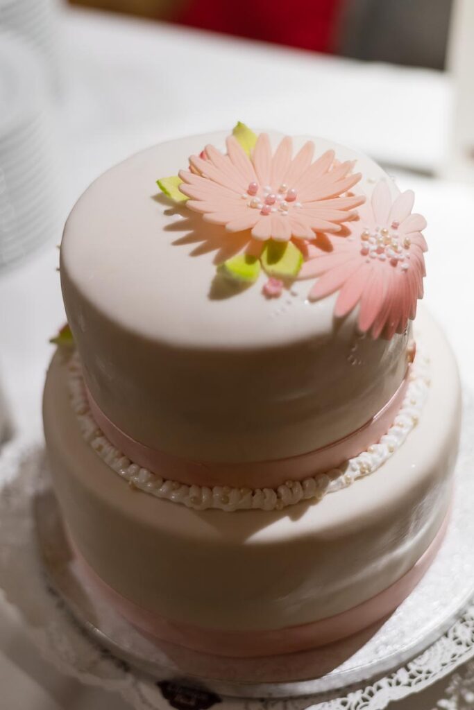 Trauung Kehrsiten Dorf Hochzeitsapero Schifflände Stansstad Hochzeitsfest Hotel Alpenclub Engelberg Hochzeitsfotograf Nidwalden Hochzeitsfotograf Obwalden