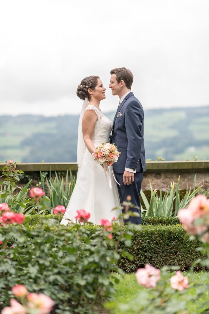 Trauung Schloss Heidegg Gelfingen Apero Schloss Heidegg Gelfingen Nachtessen Hotel Restaurant Schifflände Birrwil Hochzeitsfotograf Luzern Hochzeitsfotograf Aargau