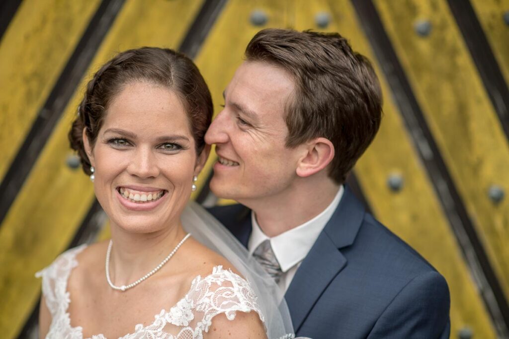 Trauung Schloss Heidegg Gelfingen Apero Schloss Heidegg Gelfingen Nachtessen Hotel Restaurant Schifflände Birrwil Hochzeitsfotograf Luzern Hochzeitsfotograf Aargau