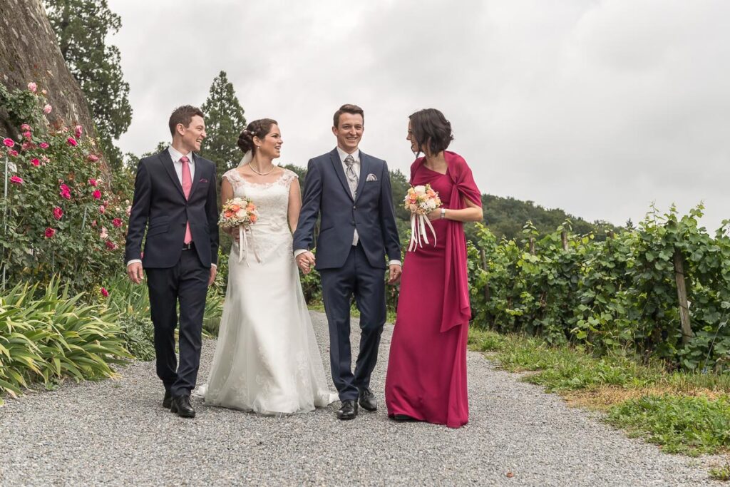 Trauung Schloss Heidegg Gelfingen Apero Schloss Heidegg Gelfingen Nachtessen Hotel Restaurant Schifflände Birrwil Hochzeitsfotograf Luzern Hochzeitsfotograf Aargau