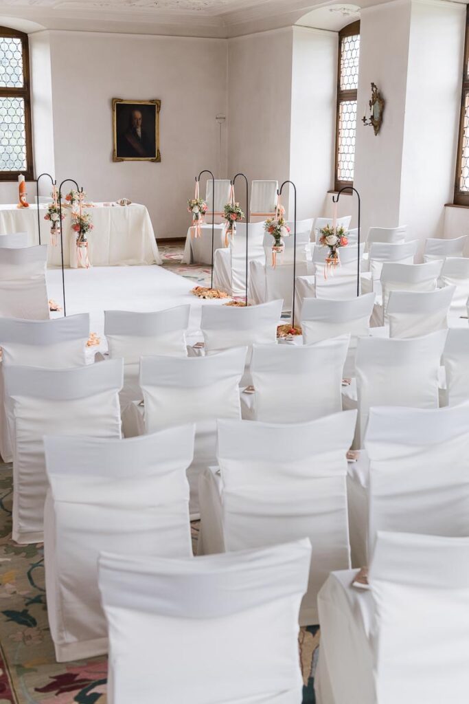 Trauung Schloss Heidegg Gelfingen Apero Schloss Heidegg Gelfingen Nachtessen Hotel Restaurant Schifflände Birrwil Hochzeitsfotograf Luzern Hochzeitsfotograf Aargau