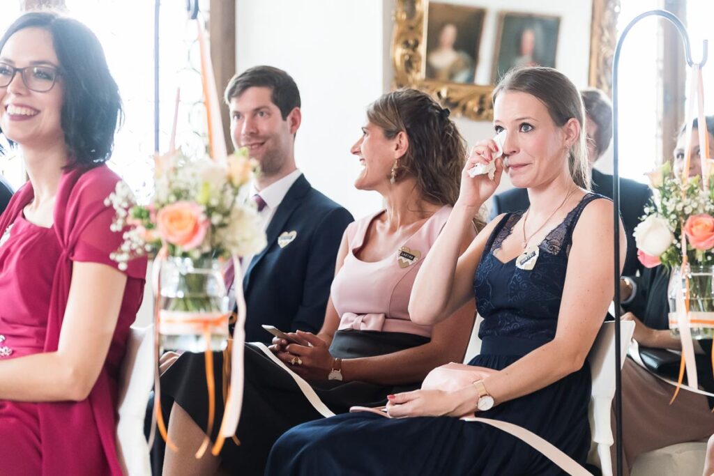 Trauung Schloss Heidegg Gelfingen Apero Schloss Heidegg Gelfingen Nachtessen Hotel Restaurant Schifflände Birrwil Hochzeitsfotograf Luzern Hochzeitsfotograf Aargau