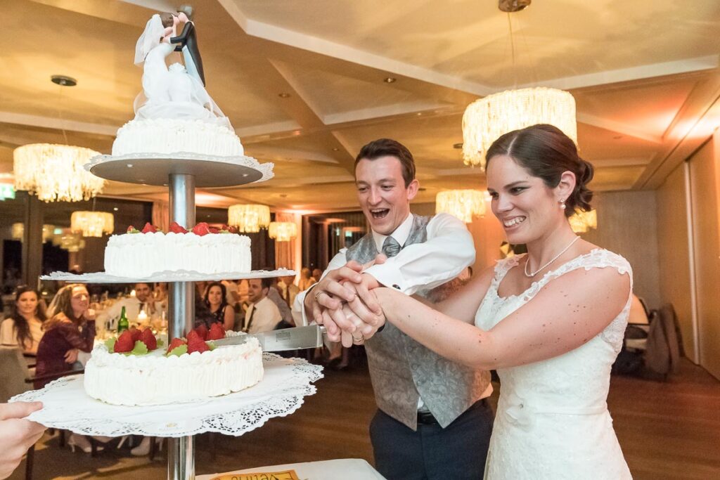 Trauung Schloss Heidegg Gelfingen Apero Schloss Heidegg Gelfingen Nachtessen Hotel Restaurant Schifflände Birrwil Hochzeitsfotograf Luzern Hochzeitsfotograf Aargau