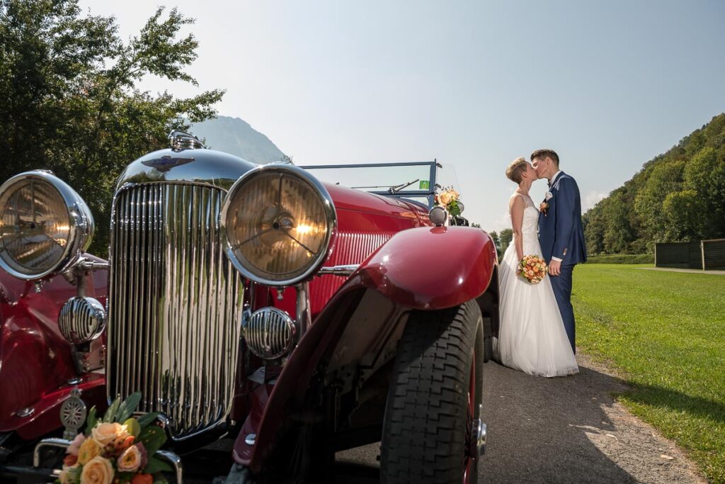 Hochzeit im Höfli in Stans mit anschliessendem Apero Fotoshooting mit Brautpaar in Buochs im Neuseeland Hochzeitsfest in Beckenried Hochzeitsfotograf Nidwalden