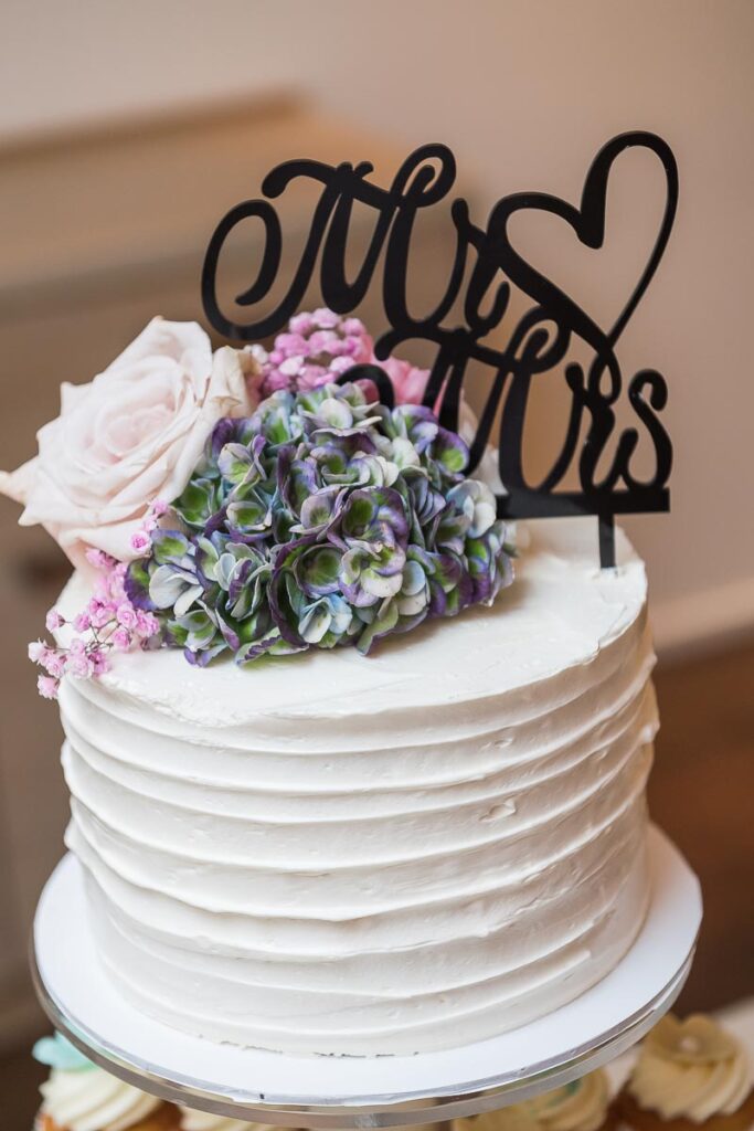 Hochzeit im Höfli in Stans mit anschliessendem Apero Fotoshooting mit Brautpaar in Buochs im Neuseeland Hochzeitsfest in Beckenried Hochzeitsfotograf Nidwalden
