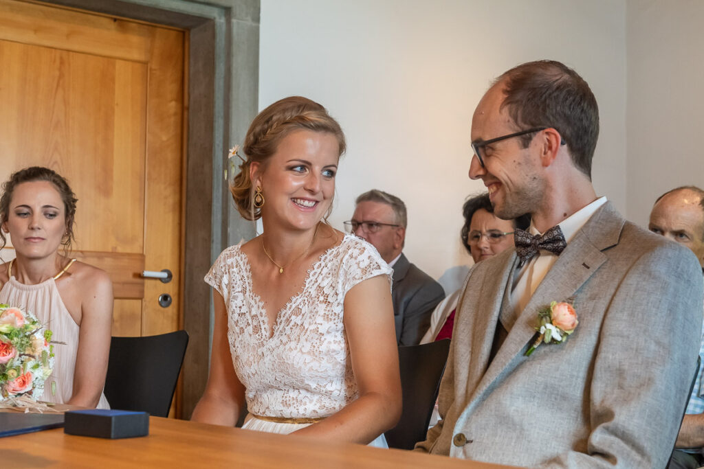 Hochzeit Haus am See Hochzeit in Kastanienbaum im Haus am See Hochzeitsfotoraf Luzern