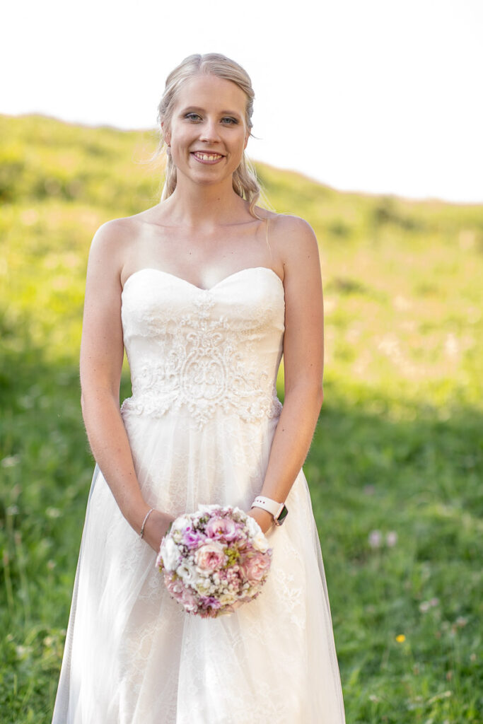 Trauung im Höfli in Stans Hochzeitsfest in Lungern Obwalden Hochzeitsfotograf Obwalden Hochzeitsfotograf Nidwalden