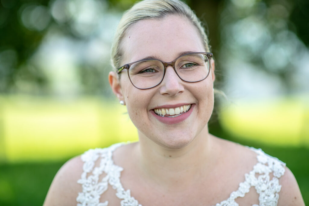 Hochzeit Obwalden Hochzeitsfotograf Zentralschweiz Hochzeitspaar Braut Bräutigam Landenberg Sarnen