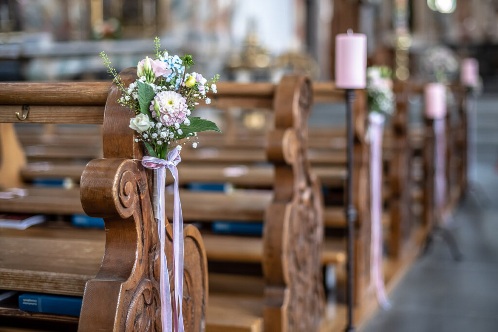 Hochzeit Obwalden Hochzeitsfotograf Zentralschweiz Hochzeitspaar Braut Bräutigam Landenberg Sarnen