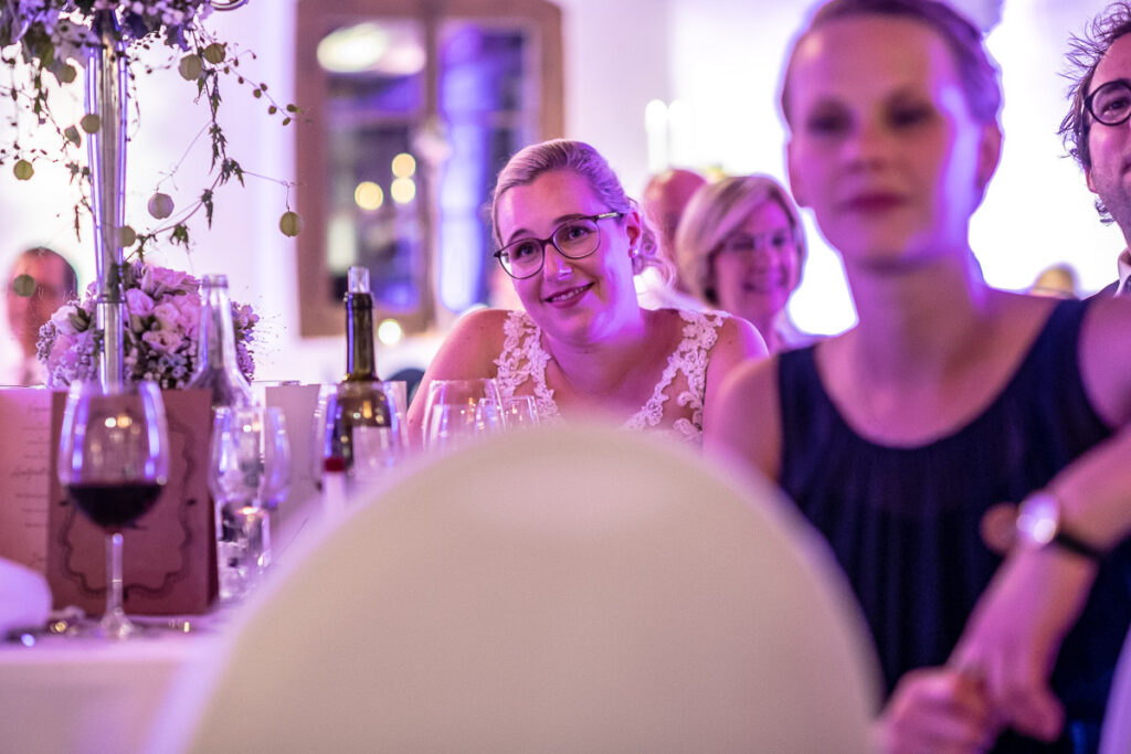 Hochzeit Obwalden Hochzeitsfotograf Zentralschweiz Hochzeitspaar Braut Bräutigam Landenberg Sarnen