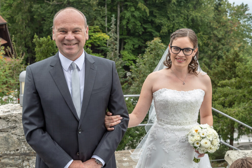Hochzeit Obwalden Paxomontana Flüeli Ranft Hochzeitsfotograf Hochzeitsfeier Hochzeitspaar Hochzeitstag Sachseln Hochzeitsfotograf Obwalden