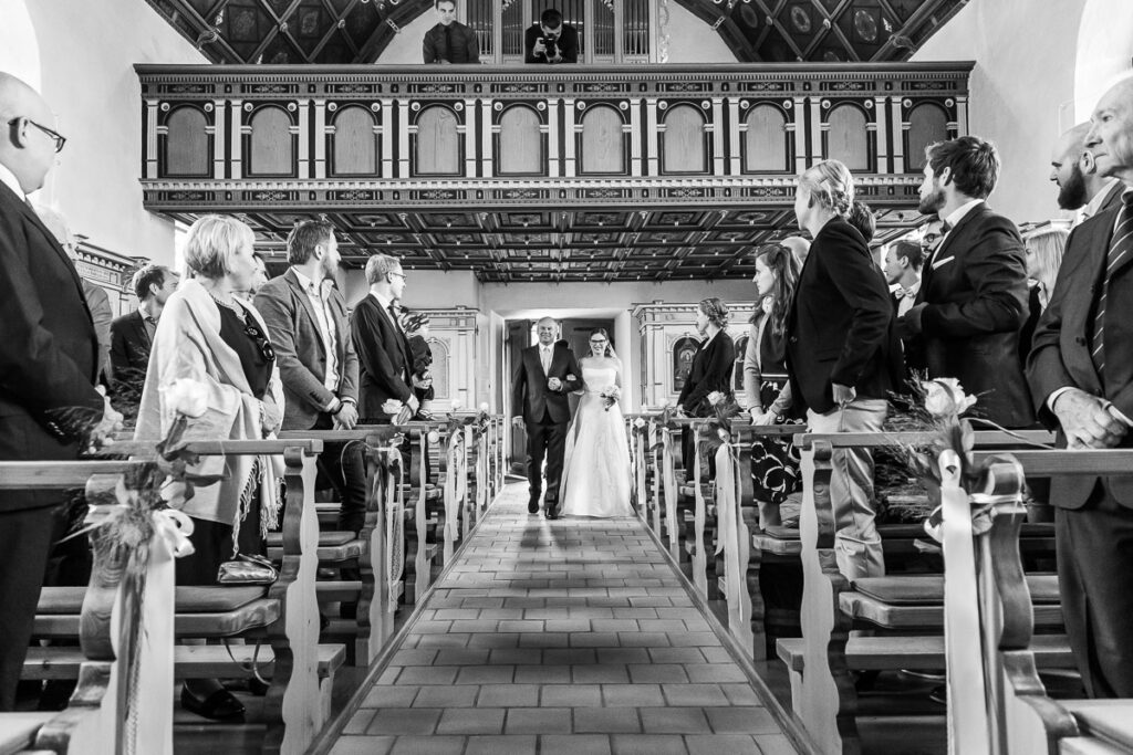 Hochzeit Obwalden Paxomontana Flüeli Ranft Hochzeitsfotograf Hochzeitsfeier Hochzeitspaar Hochzeitstag Sachseln Hochzeitsfotograf Obwalden