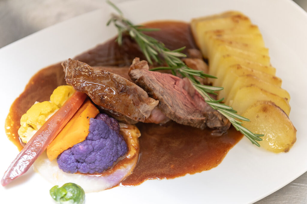 Hochzeit Obwalden Paxomontana Flüeli Ranft Hochzeitsfotograf Hochzeitsfeier Hochzeitspaar Hochzeitstag Sachseln Hochzeitsfotograf Obwalden