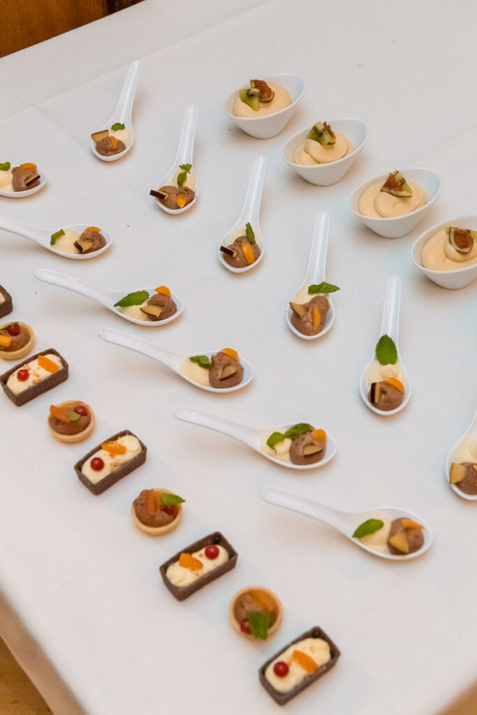 Hochzeit Obwalden Paxomontana Flüeli Ranft Hochzeitsfotograf Hochzeitsfeier Hochzeitspaar Hochzeitstag Sachseln Hochzeitsfotograf Obwalden